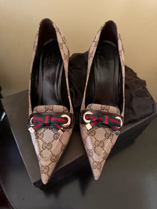 Gucci Women's GG Canvas Pointed Toe Pumps in Brown - Picture 2 of 5